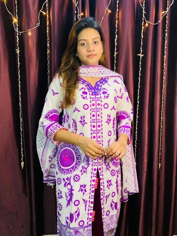 Coton dress whith skin print - Image 1