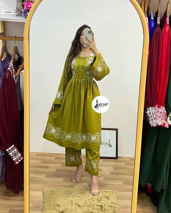 Linen Two Piece - Image 1