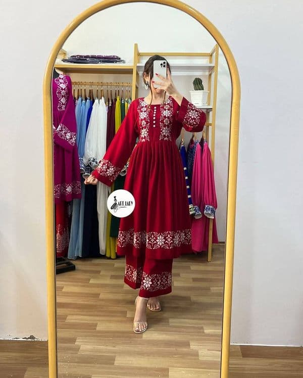 Linen Two Piece - Image 3