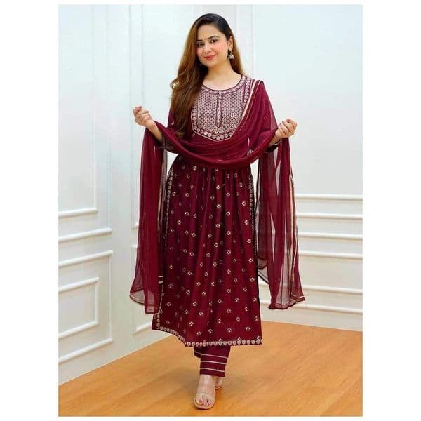 Linen Three Piece - Image 1