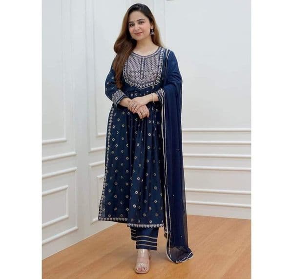 Linen Three Piece - Image 2